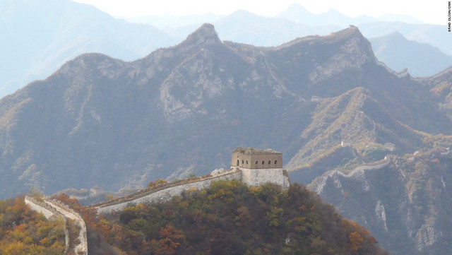 秋は紅葉の景色が広がる