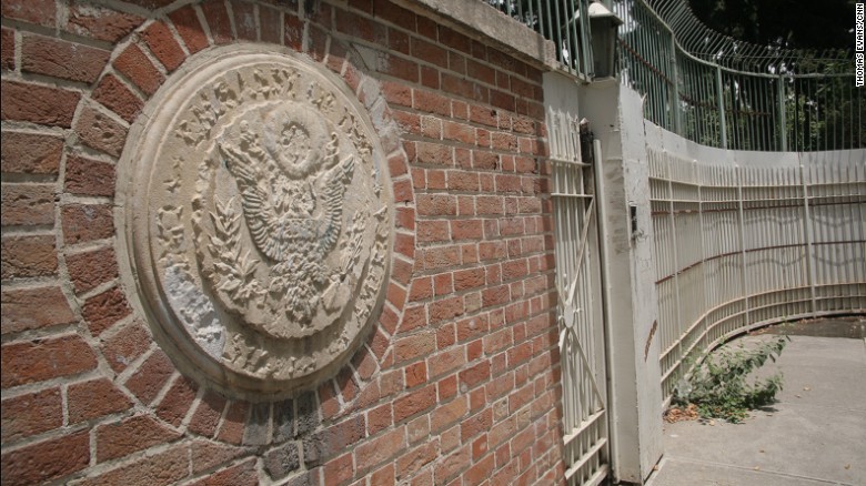 イラン首都テヘランにある旧米国大使館。現在は博物館などとして使われている