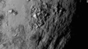冥王星に連なる氷の高山、大量の水が存在か　米ＮＡＳＡ