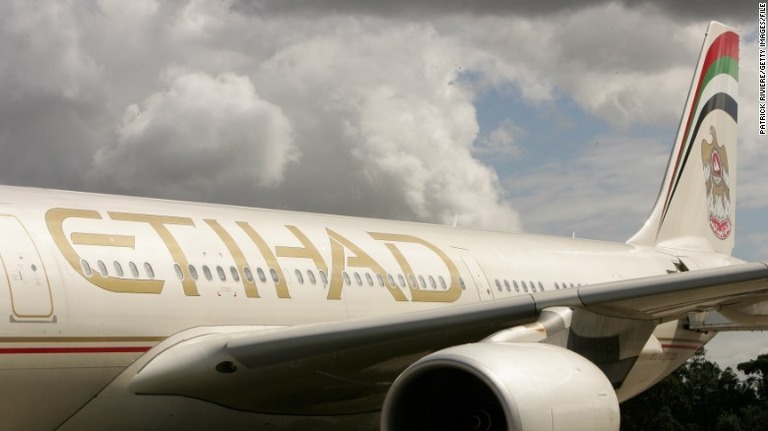 エティハド航空が乗客から訴えを起こされた