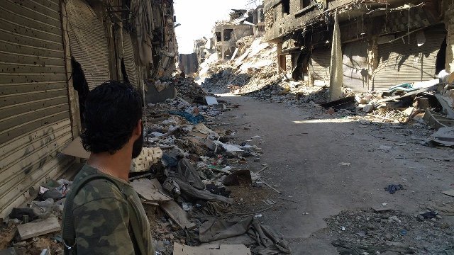 破壊されたシリアの町並み。シリアからの難民に国際社会からの関心が高まっている