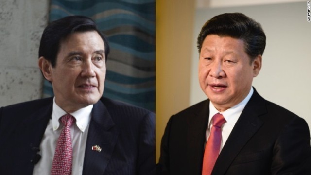 中国の習国家主席（右）と台湾の馬総統が会談を実施