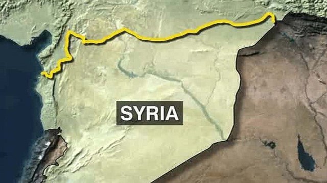 シリア北部のトルコ国境付近にロシア軍用機が墜落