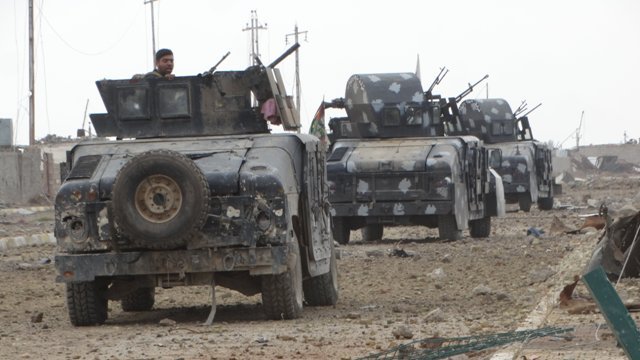 ラマディに入ったイラク軍。基地を標的にした自爆テロが発生した