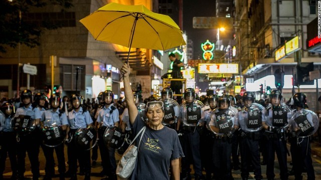 香港中心部の道路を占拠した「雨傘運動」。具体的な成果は得られなかったとの指摘も