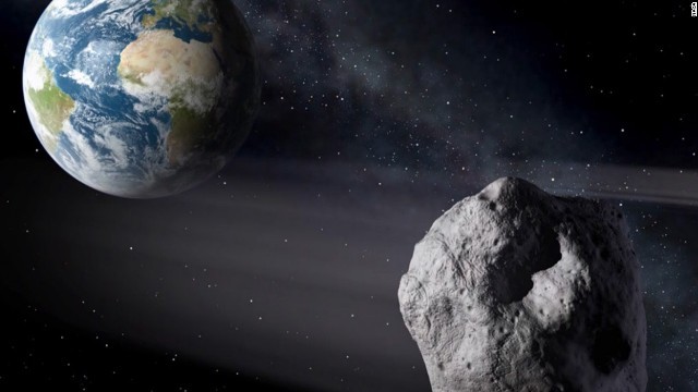 小惑星「ベンヌ」は２０１３年、地球から約３万５０００キロの距離まで接近した＝NASA