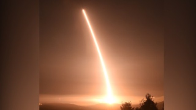 米空軍がＩＣＢＭ「ミニットマン３」の発射実験を実施した