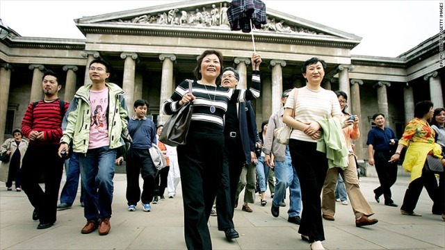 世帯所得の拡大に伴い、中国人海外旅行客の急増に拍車がかかっている