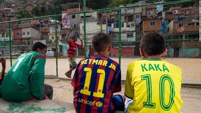 政治の混迷が深まるブラジルでスポーツ相が辞任した