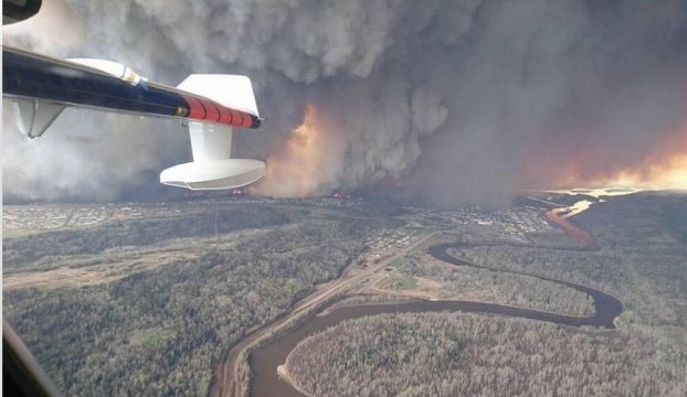 Cnn Co Jp 山火事が市街地に延焼 非常事態宣言 カナダ