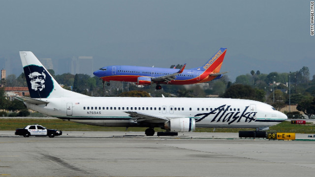 アラスカ航空がトウモロコシを原料とするバイオ燃料を自社の運航便に初めて使用した