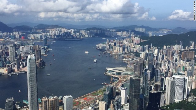 「最も生活費がかかる都市」は香港に