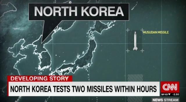 北朝鮮が発射した２発のミサイルは、いずれも日本海に落下したとみられる