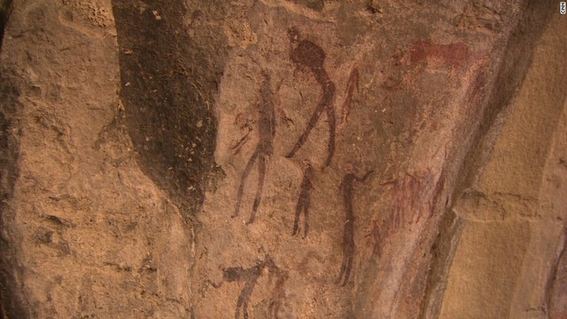 2.洞窟の壁には、古代狩猟採集民族であるサン族が数千年前に描いた壁画が今も残っている