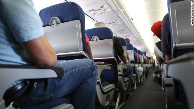 機内で迷惑行為に走る乗客が増加傾向にある