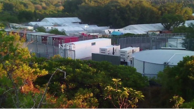 豪州入りを希望する難民を収容するナウルの施設
