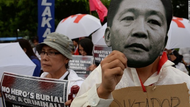 マルコス元大統領の埋葬計画について、フィリピン最高裁が判決を下す