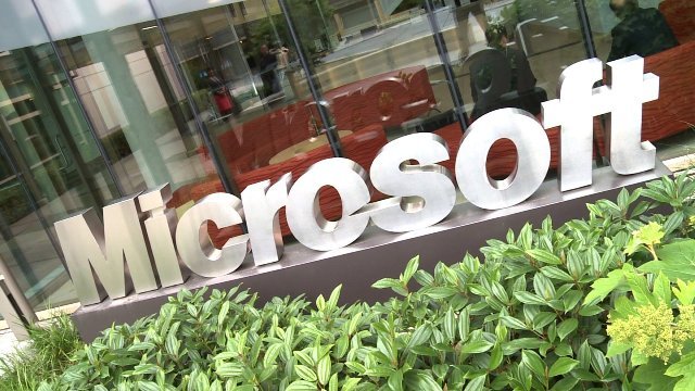 マイクロソフトが英国の法人向け製品の価格を値上げする