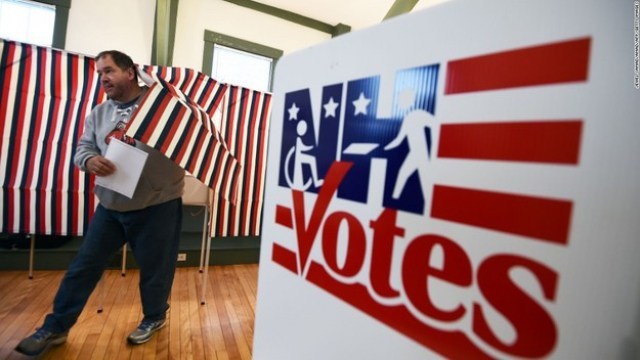 投票所の調査で、新大統領に期待する人は４割との結果が出た
