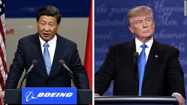 ドナルド・トランプ氏（右）と習近平主席