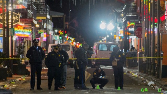 ニューオーリンズのバーボン・ストリートで銃撃があり、死者が出た
