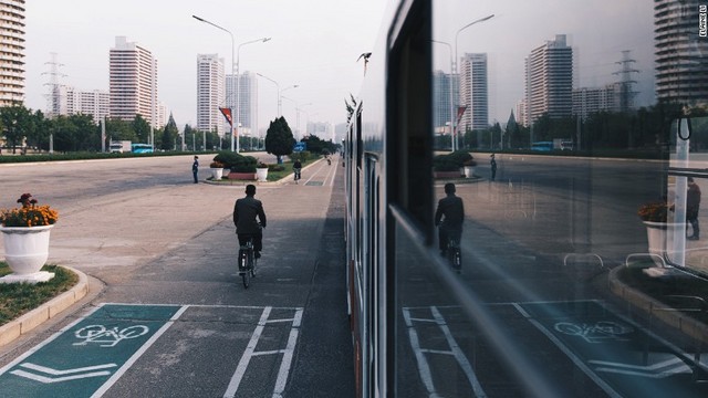 １５．平壌は平たんで、道路が長く幅が広いため自転車が人気だという