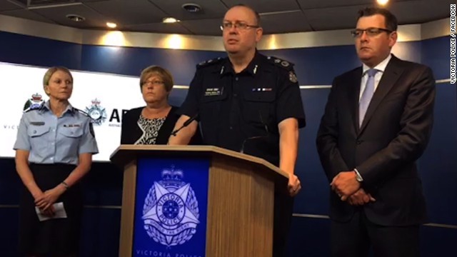 メルボルン中心部でのテロ計画を阻止したと発表するビクトリア州警察
