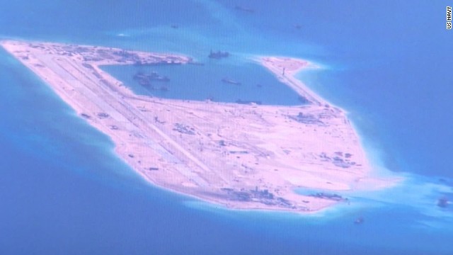 米国が中国に対して人工島へのアクセスを阻めば、軍事衝突の発生が予想されるという