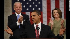上下両院合同会議で演説を行い拍手を受けるオバマ大統領＝２００９年２月２４日