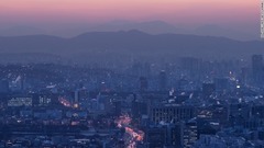 １５位：ソウル。８８２万人が訪問。ＭＥＲＳの影響などで前年比では６％の減少