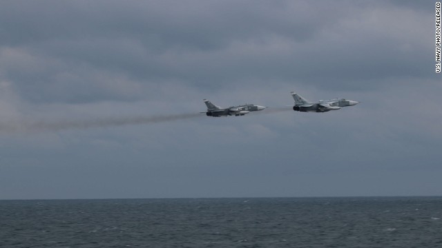 ロシア軍航空機が米海軍の誘導ミサイル搭載駆逐艦「ポーター」に接近