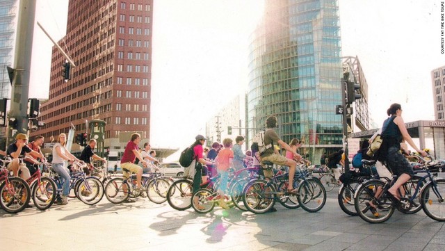 ドイツでは「自動車の運転手が自転車に配慮してくれて本当に親切」だという。写真は首都ベルリンの様子