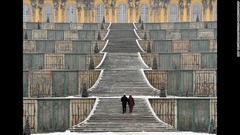 ドイツ・ポツダム：サンスーシはプロイセンのフリードリヒ大王（在位１７４０～８６年）が夏に滞在する宮殿だった。ロココ調の建物はフランスのベルサイユ宮殿を意識したものと見られている