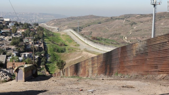 メキシコからの不法越境が激減した