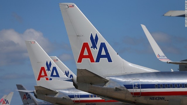 アメリカン航空が機内食の無料提供へ