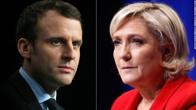 ルペン氏（右）とマクロン氏が決選投票へ