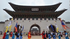 韓国ソウルにある王宮の城門の遺構「光化門」