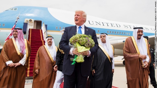 サウジアラビアを訪れたトランプ米大統領