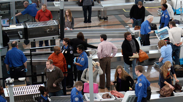 米国内の１０空港で、電子機器に対する保安検査を強化する措置が取られている