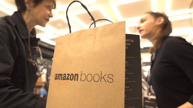 米アマゾンがニューヨークに初の実店舗をオープン＝CNNMoney