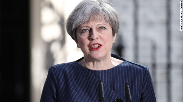 メイ英首相を「うそつき」と呼ぶヒット曲がラジオで流れていない