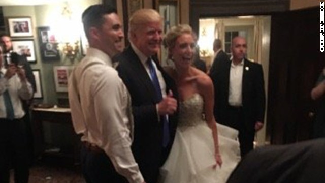 トランプ米大統領が結婚披露宴に飛び入り