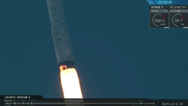 スペースＸが週末に２度のロケット打ち上げに成功した