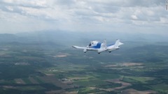 米テラフュージアの「トランジション」。軽飛行機のように飛び、地上も走行できるという。２０１９年の納品を目指している