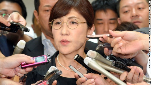 稲田朋美防衛相