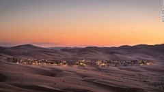 ルブアルハリ砂漠の端に位置するアブダビのアナンタラ・カスル・アル・サラブ