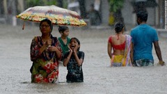 インド・ムンバイが大雨に見舞われている