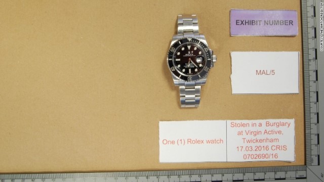 腕時計がデータベースで引っかかり、販売しようとした男には禁錮刑が下された