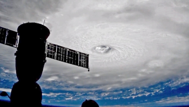 大型ハリケーン「イルマ」の姿を国際宇宙ステーションから撮影