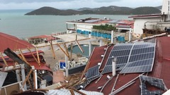 米領バージン諸島のセント・トーマス島のリゾート地もイルマによる大きな被害を受けた＝住民撮影